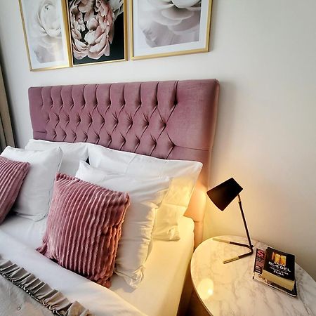 Studio Apartment Lora Lux Сараево Екстериор снимка