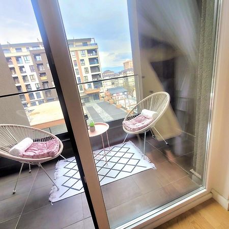 Studio Apartment Lora Lux Сараево Екстериор снимка