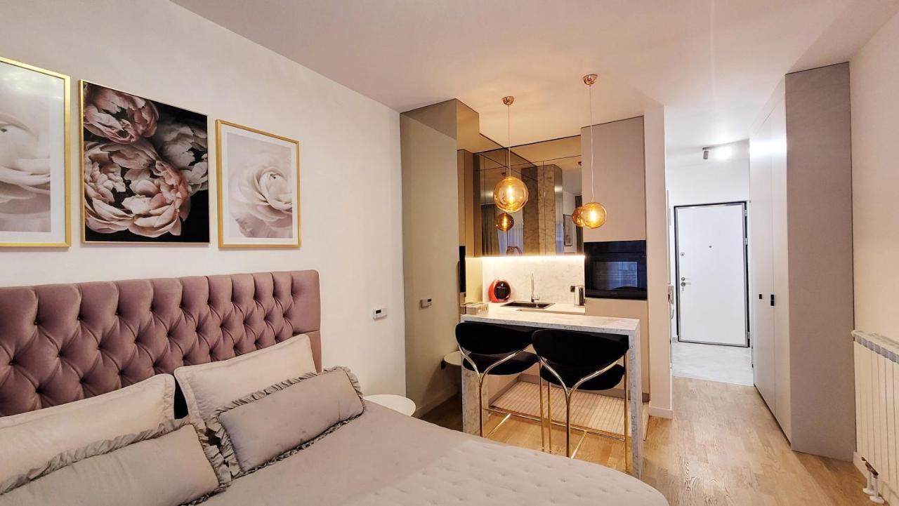 Studio Apartment Lora Lux Сараево Екстериор снимка