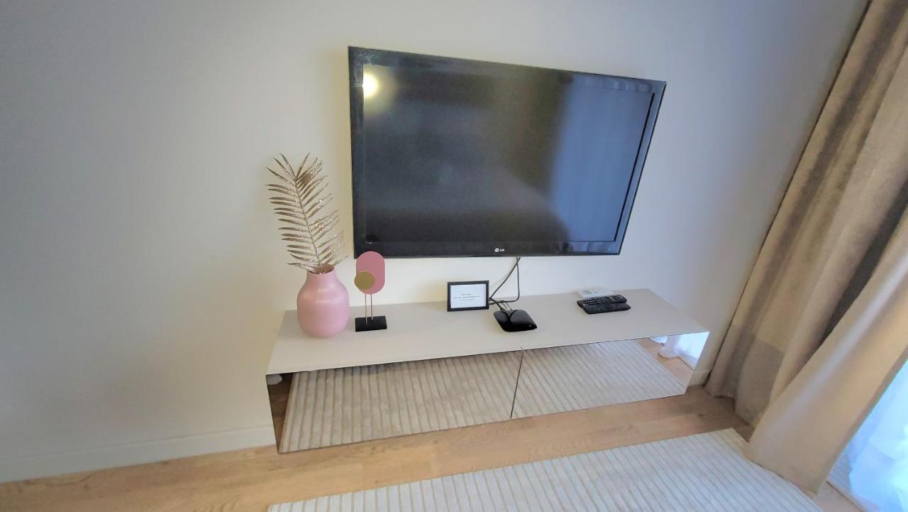 Studio Apartment Lora Lux Сараево Екстериор снимка