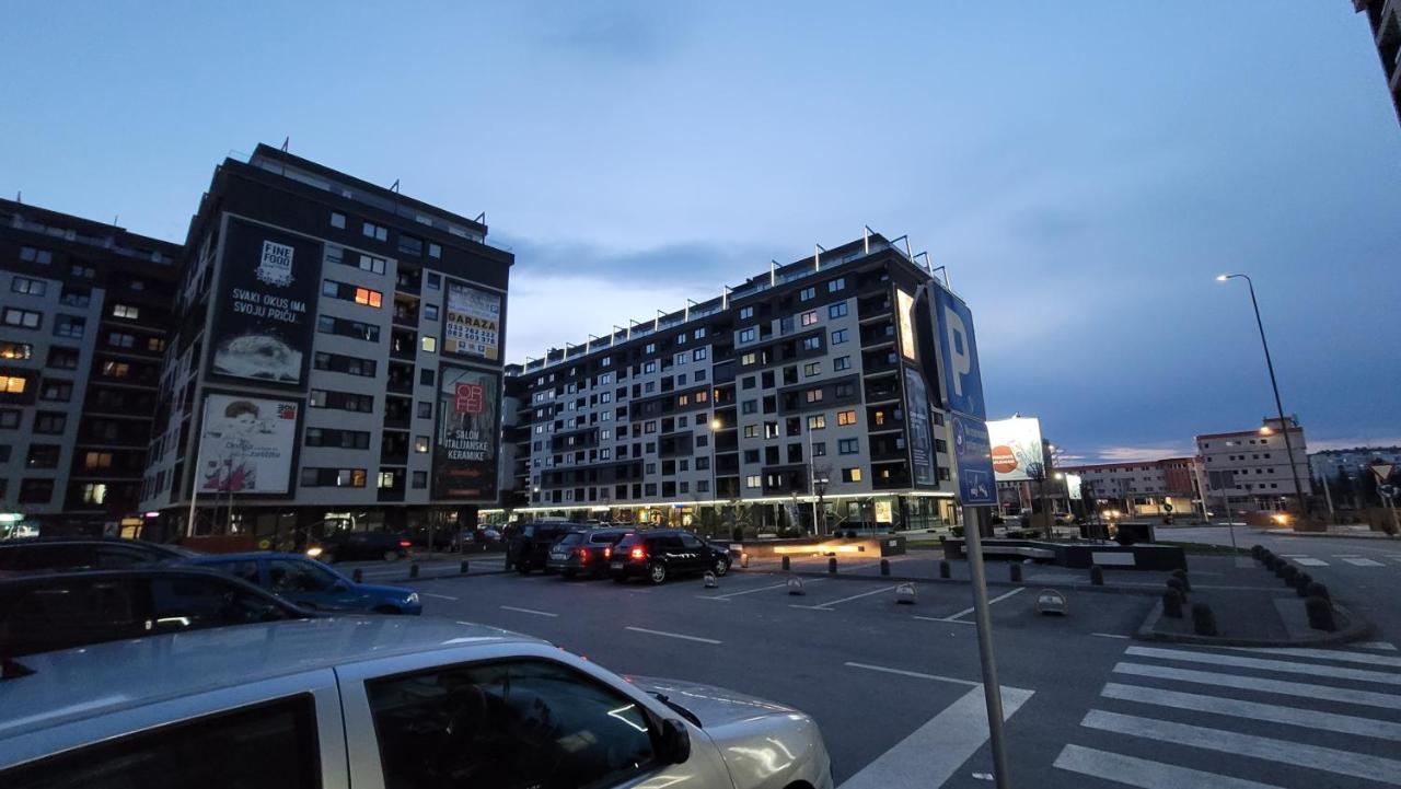 Studio Apartment Lora Lux Сараево Екстериор снимка