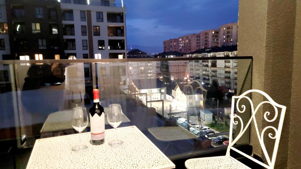 Studio Apartment Lora Lux Сараево Екстериор снимка